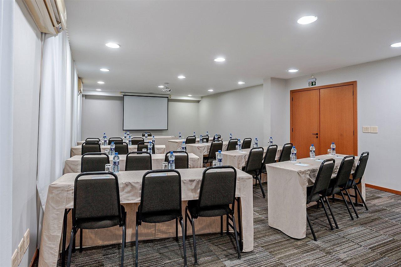 Slim Curitiba Alto Da XV Hotel Bagian luar foto